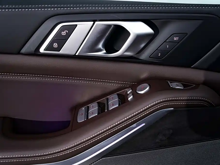 BMW X5 — миниатюра 26
