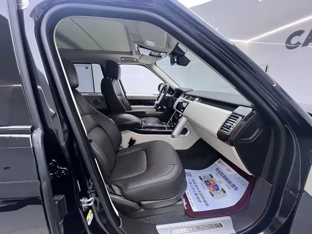 Land Rover Range Rover — миниатюра 23