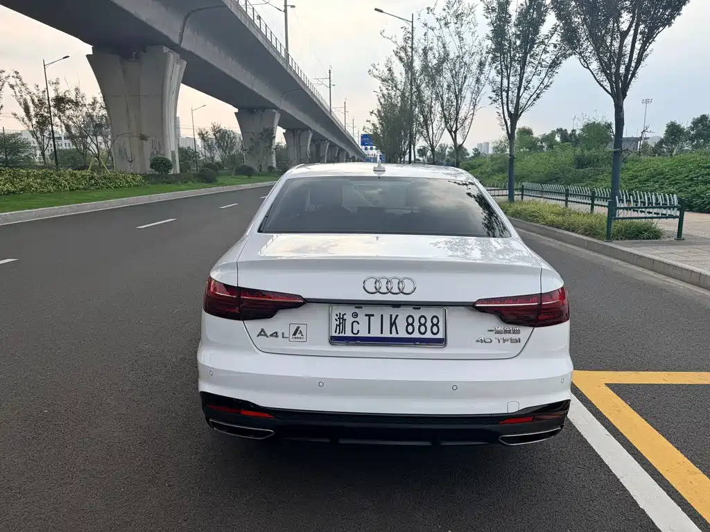 Audi A4L — миниатюра 8