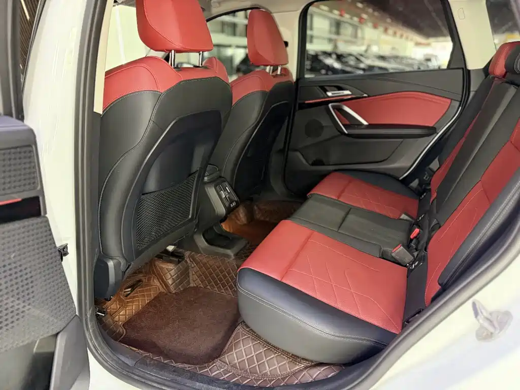 BMW X1 — миниатюра 9