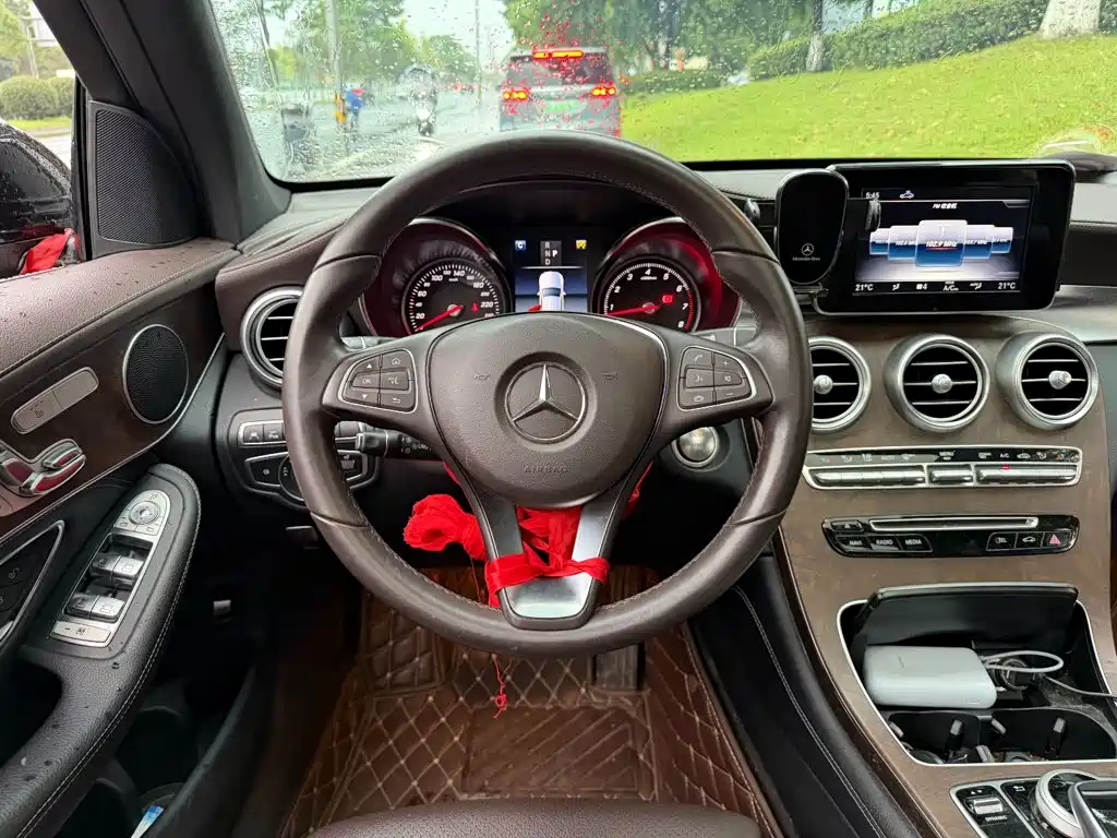 Mercedes-Benz GLC — миниатюра 14