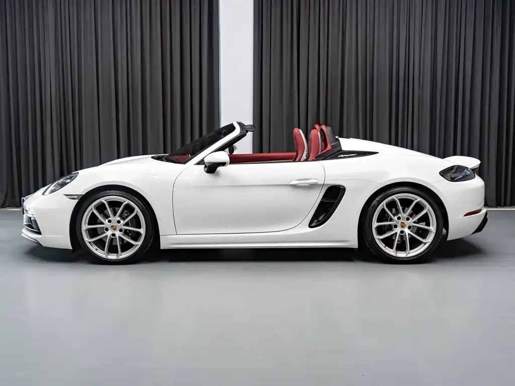 Porsche 718 2022 Spyder 2.0T