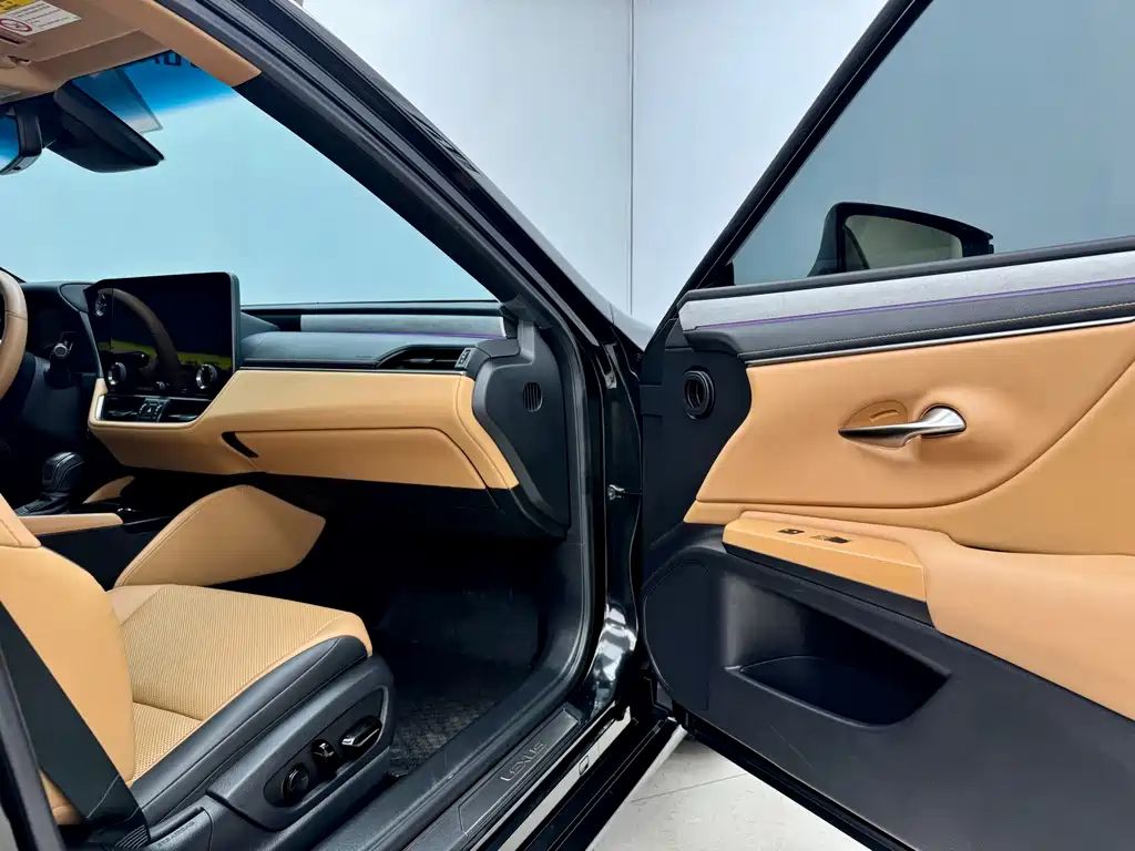 Lexus ES — фотографии объявления, Фото 13