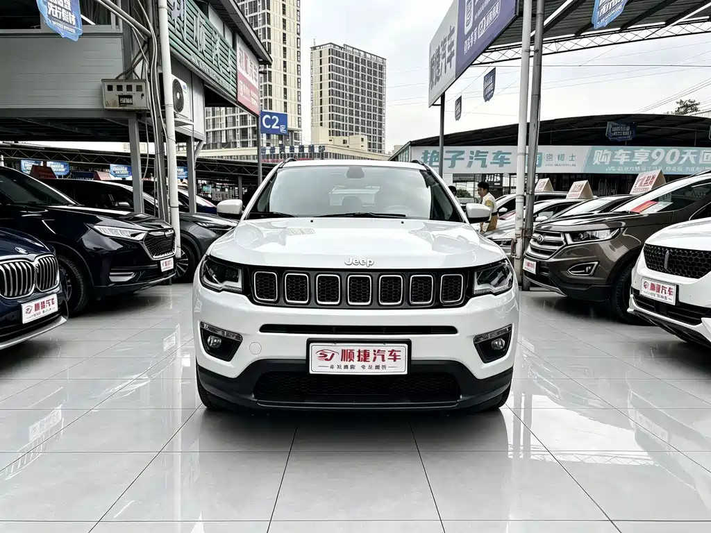 Jeep Compass — миниатюра 2