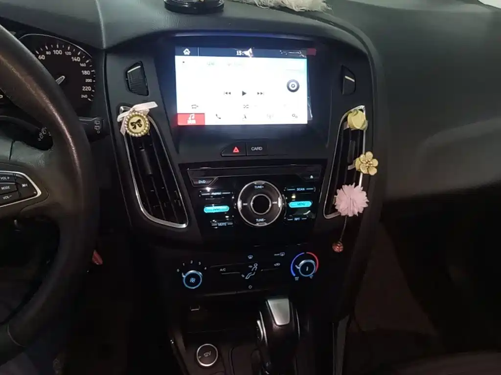 Ford Focus — миниатюра 13