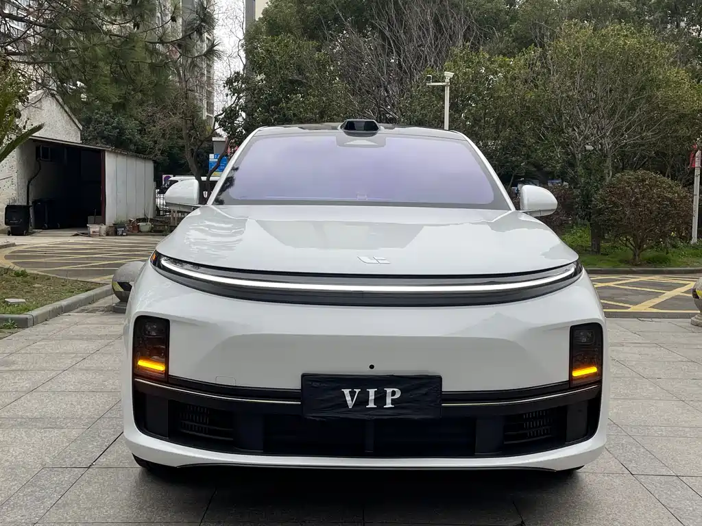 Li Auto IDEAL L7
