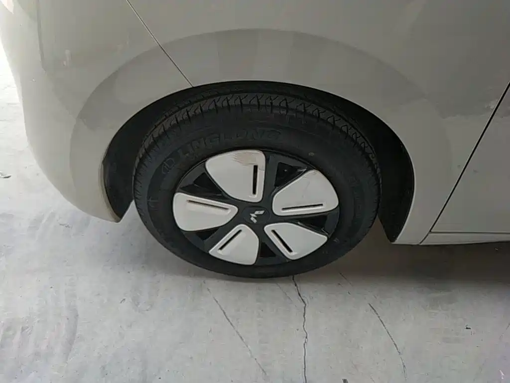 Wuling MINIEV — миниатюра 23