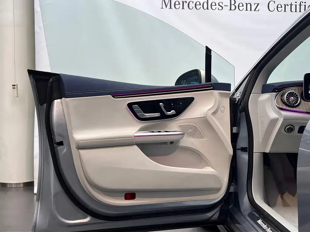 Mercedes-Benz EQE — миниатюра 10
