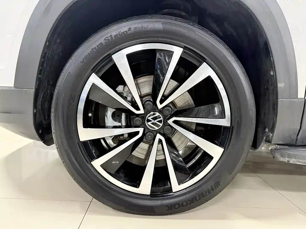 Volkswagen Tharu — миниатюра 20