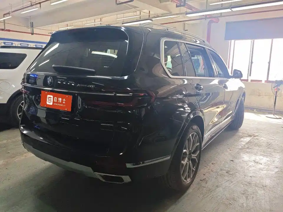 BMW X7 — миниатюра 8