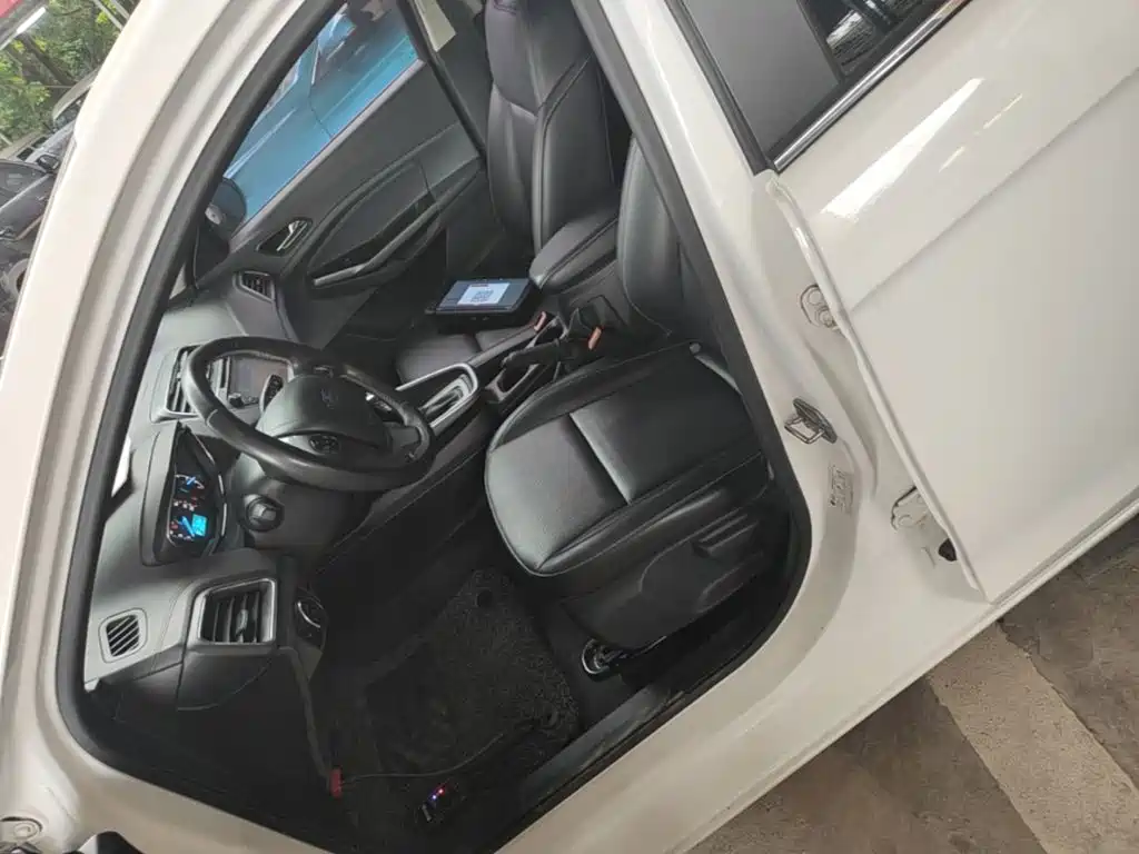 Ford Escort — миниатюра 15