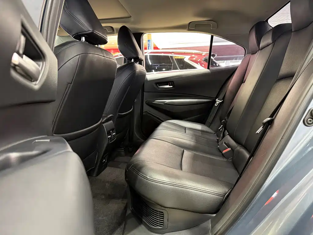Toyota Corolla — миниатюра 18