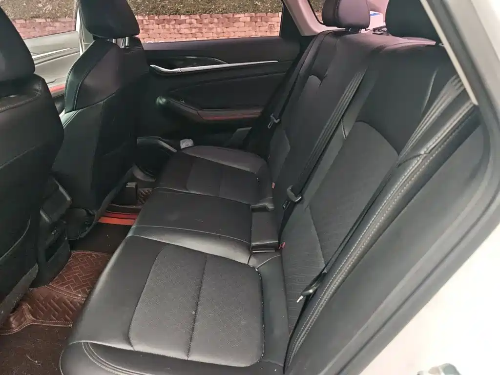 Changan Eado — миниатюра 13