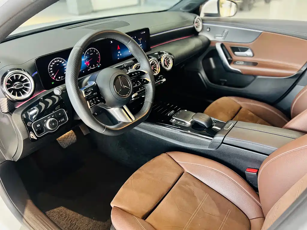 MERCEDES-BENZ A CLASS