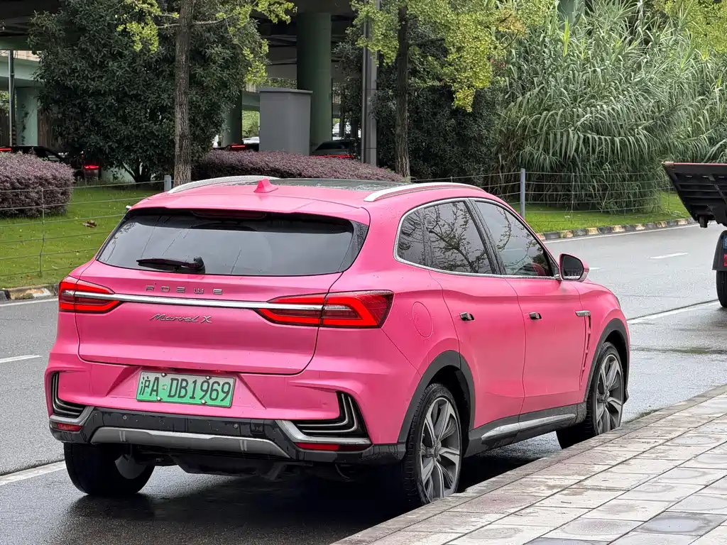 Roewe MARVEL X — миниатюра 14