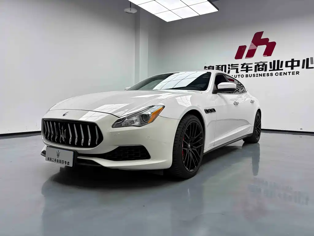 Купить Maserati Quattroporte