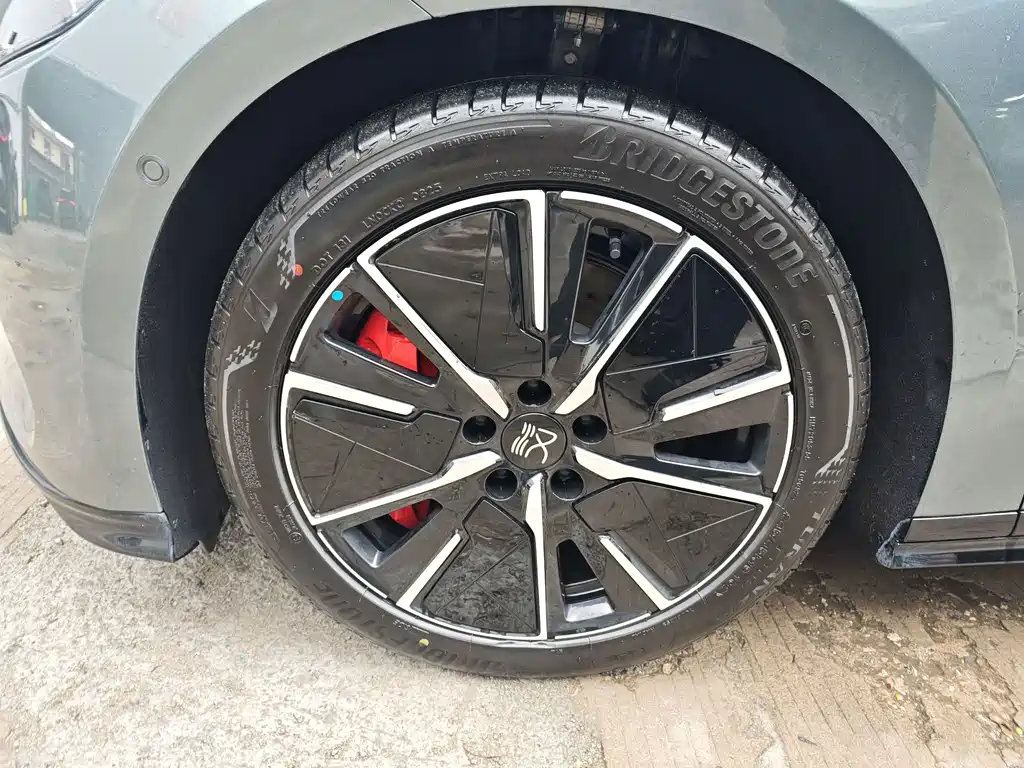 BYD Han L — миниатюра 15