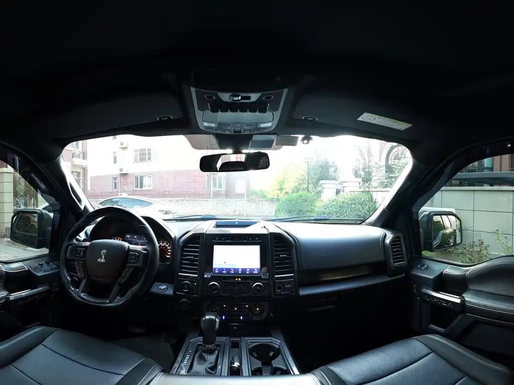 Ford F-150 Raptor — миниатюра 7