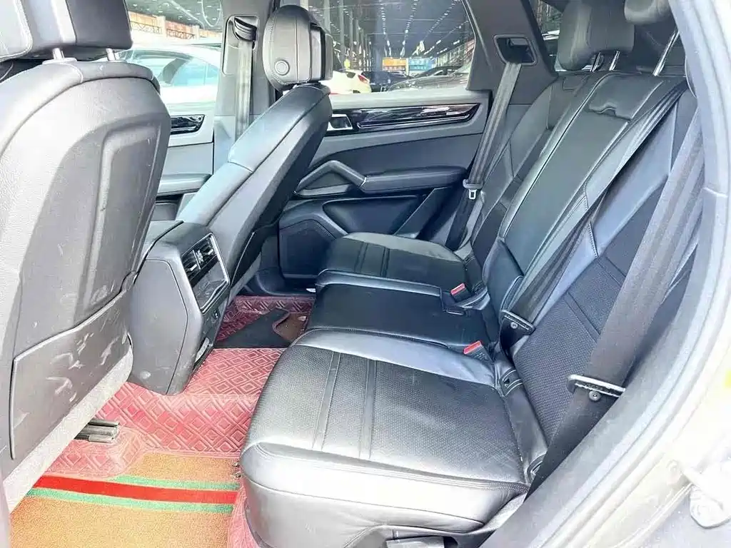 Porsche Cayenne 2018 Cayenne 3.0T