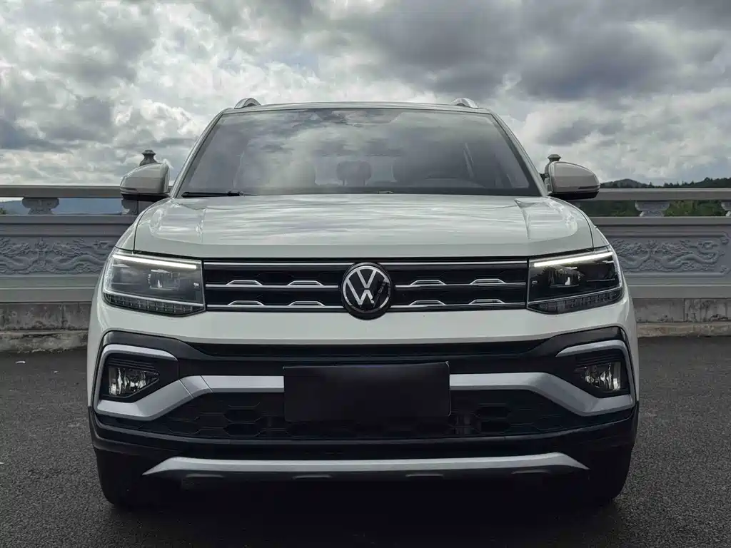Volkswagen T-Cross — миниатюра 2