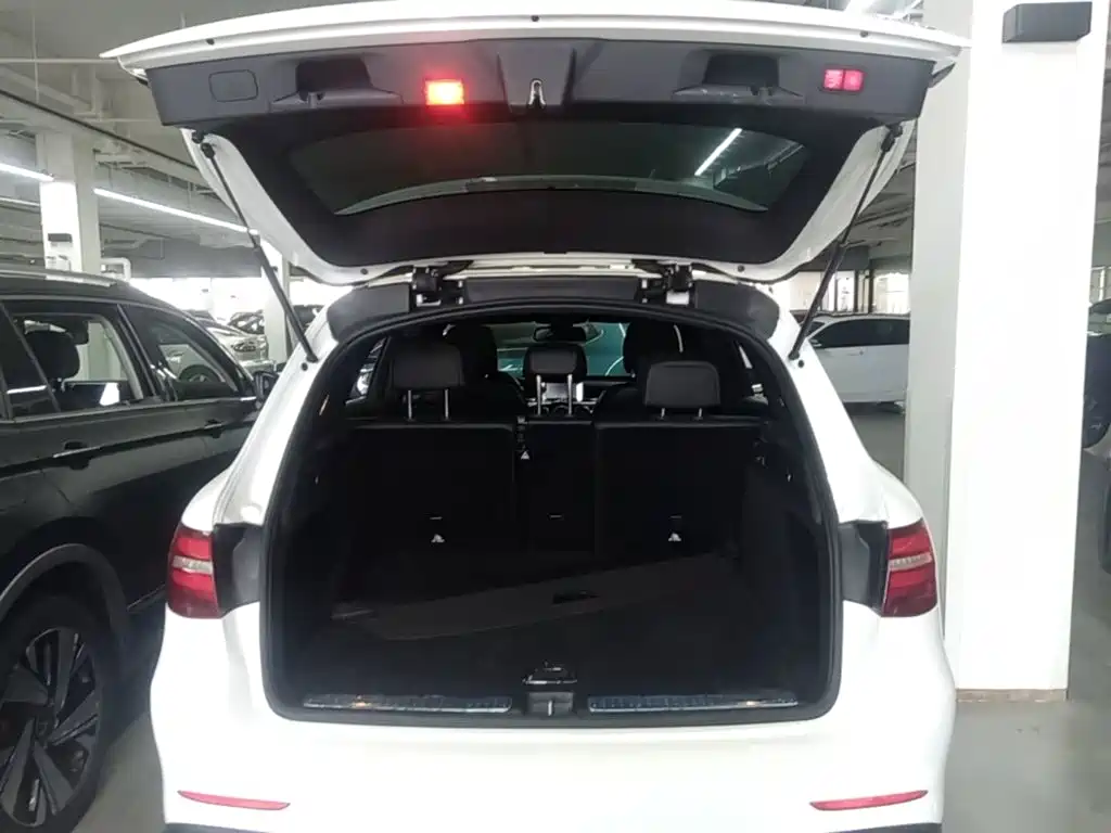Mercedes-Benz GLC — миниатюра 19