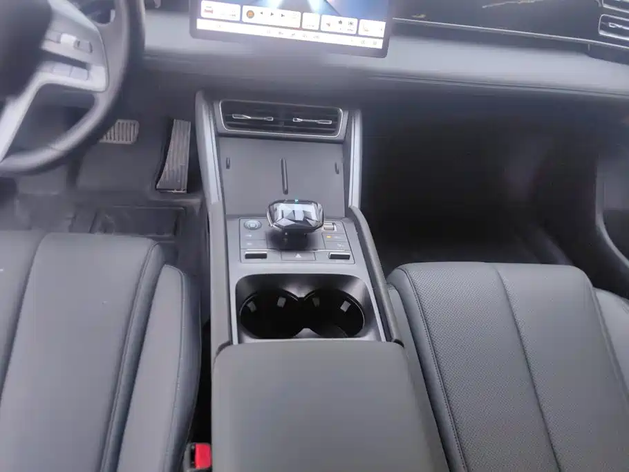 BYD Qin L — миниатюра 16