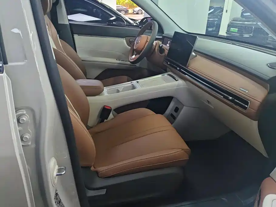 Wuling Bingo S — миниатюра 8