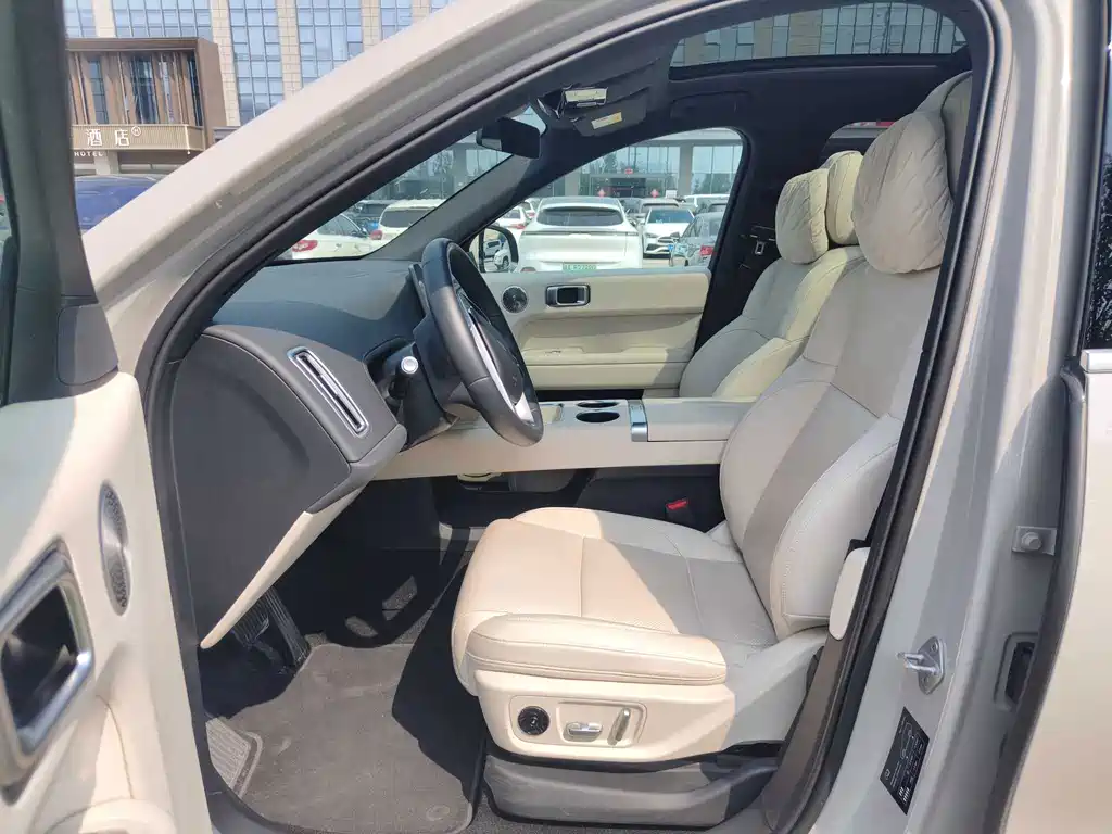 Li Auto Li L6 — миниатюра 5