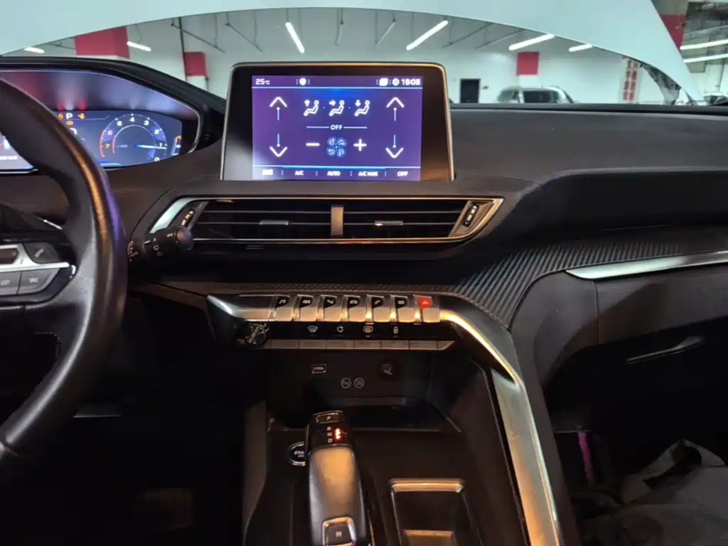 Peugeot 4008 — миниатюра 13