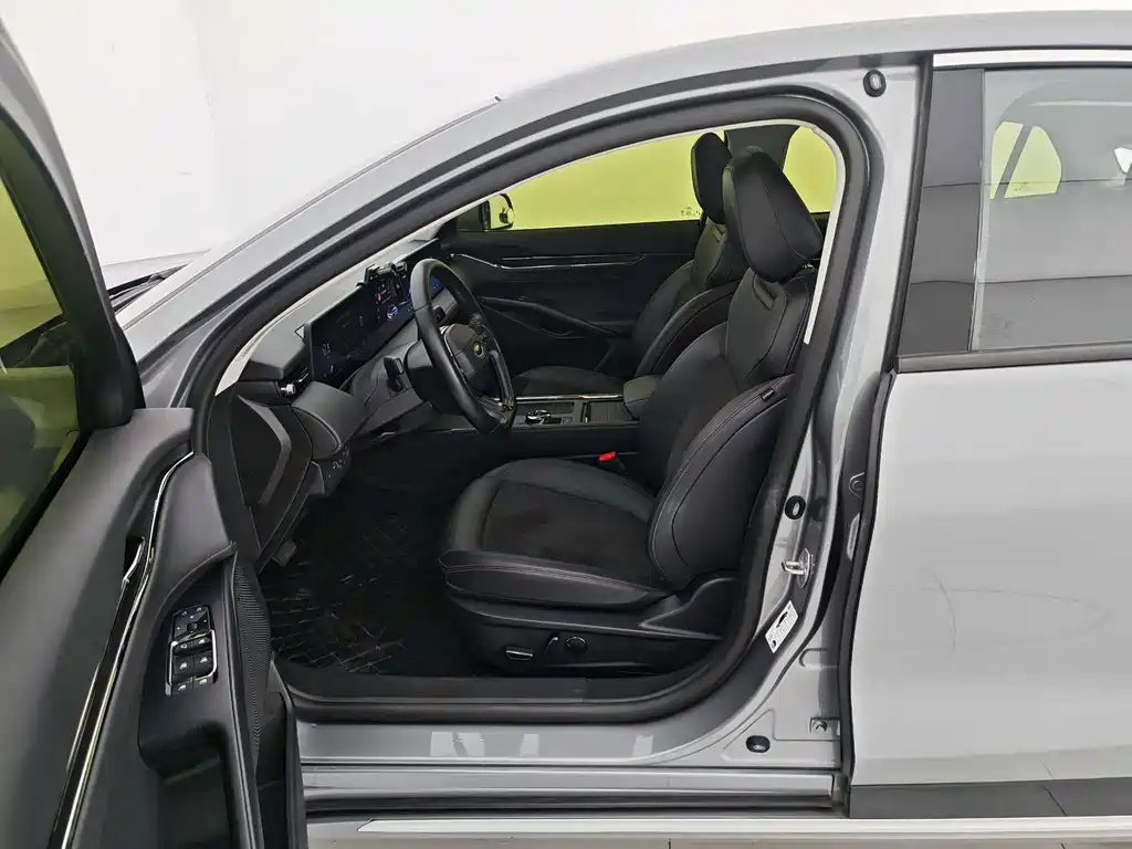 Ford Mondeo — миниатюра 19