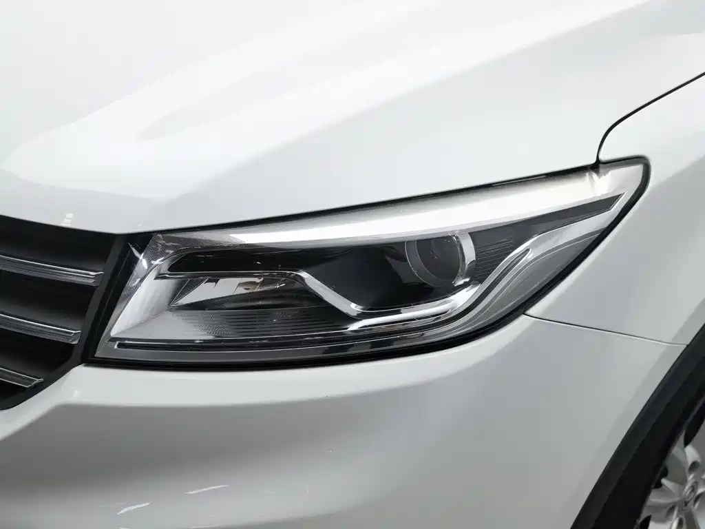 Dongfeng 580 2020 1.8L MT Comfort