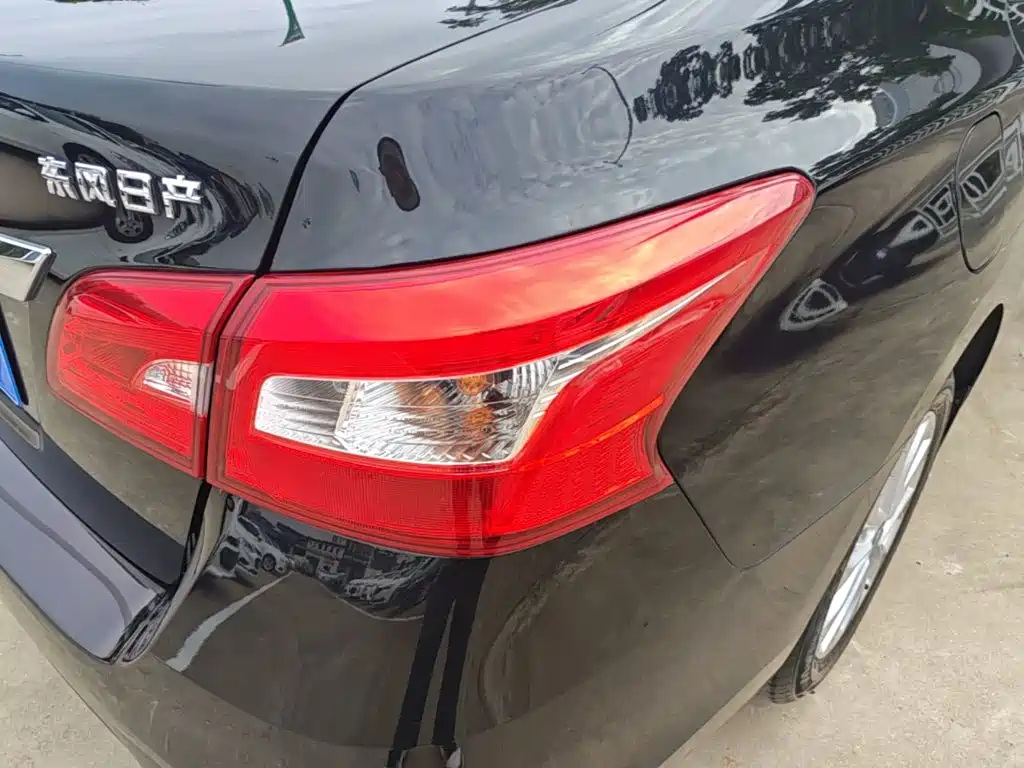 Nissan Sylphy — миниатюра 8