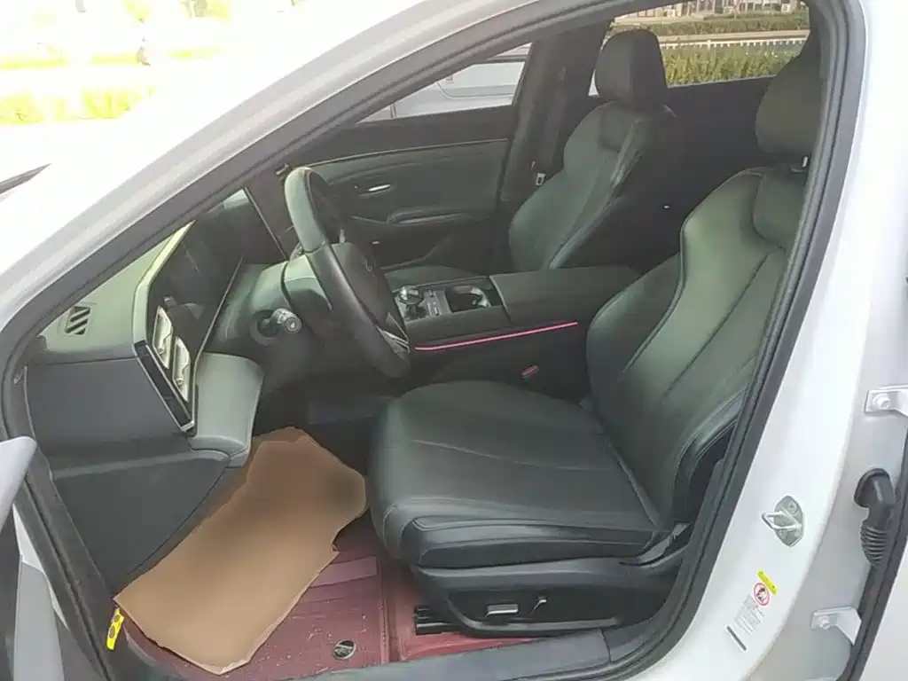 BYD Qin L — миниатюра 15