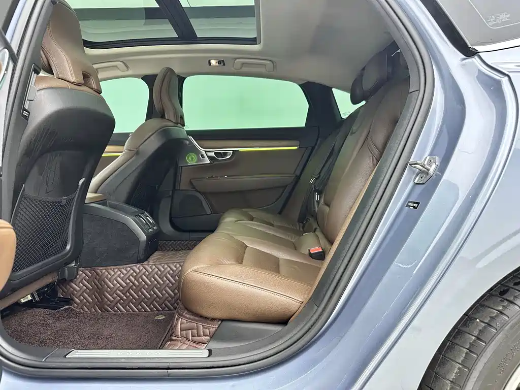 Volvo S90 2020 T5 Luxury