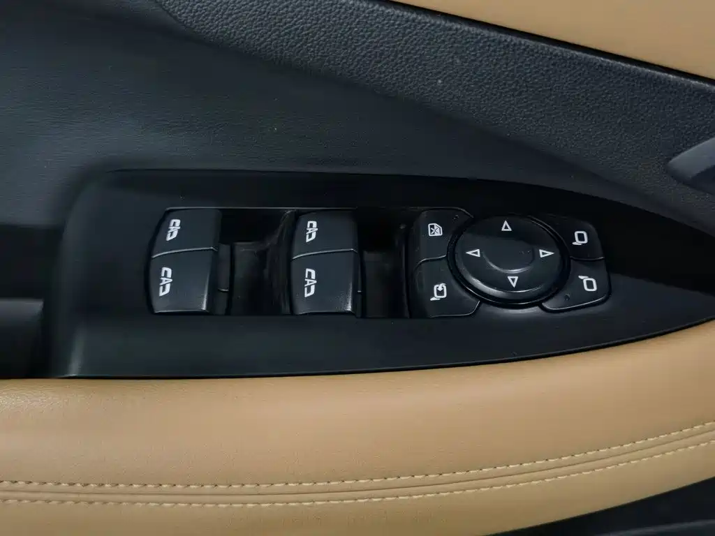 Buick LaCrosse 2016 28T Luxury