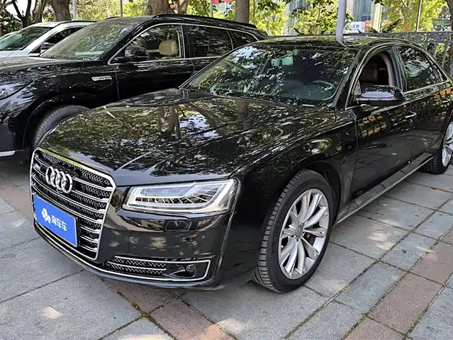 Audi A 8 2016 A 8 L 45 TFSI quattro Luxury — фото 1