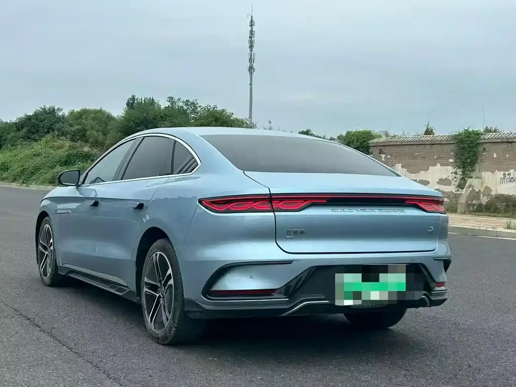 BYD Han — миниатюра 5