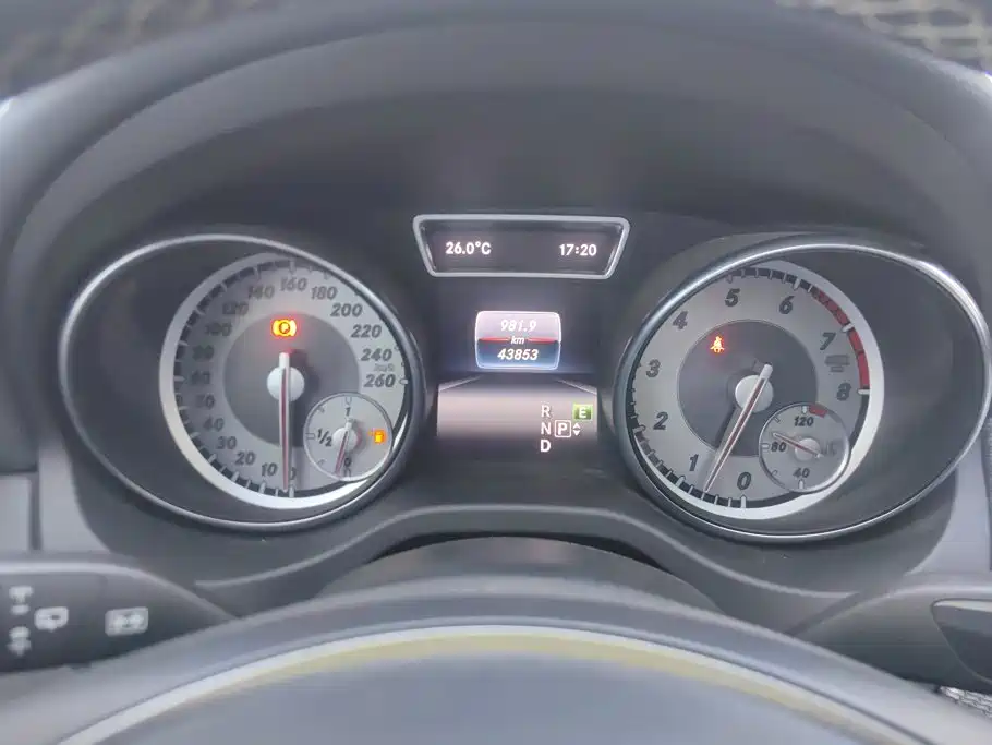Mercedes-Benz GLA — миниатюра 14