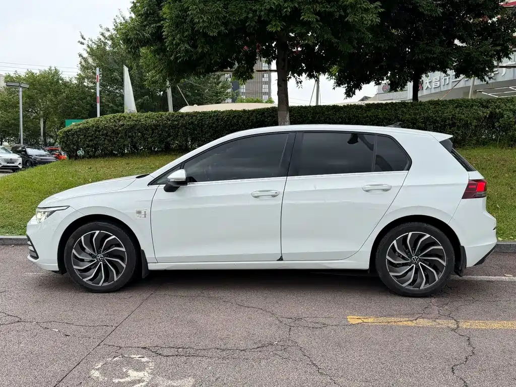 Volkswagen Golf — миниатюра 3