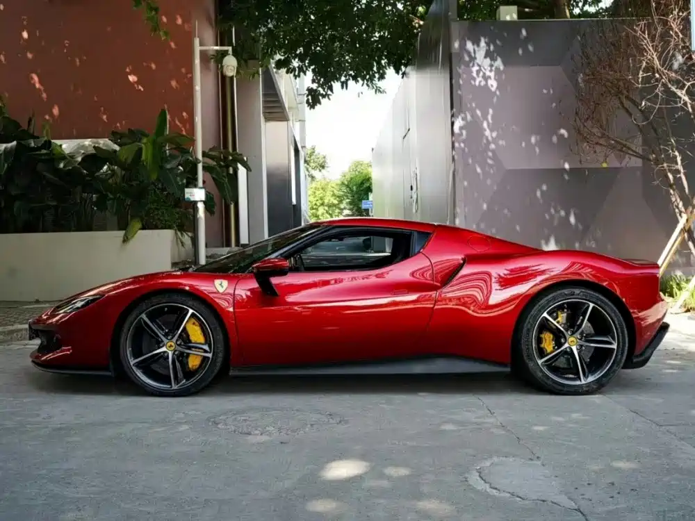 Ferrari 296 — миниатюра 7