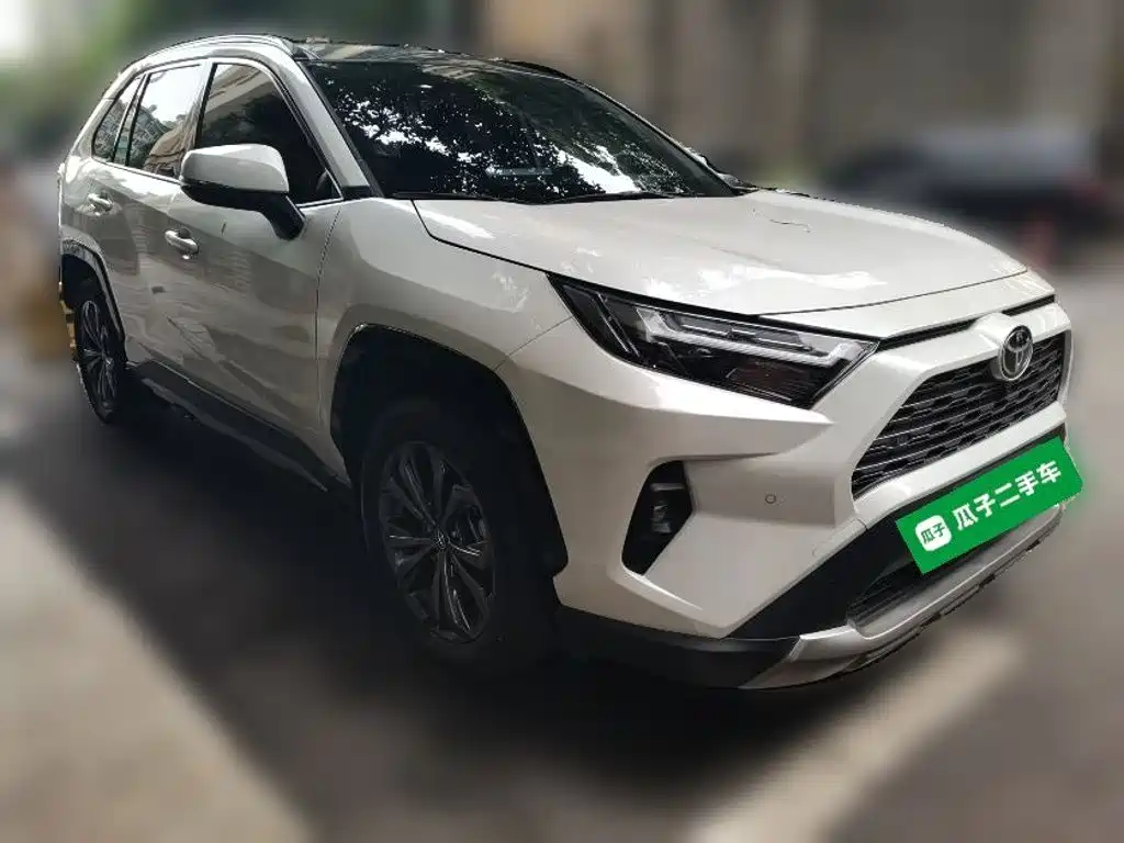 Toyota RAV4 — миниатюра 24