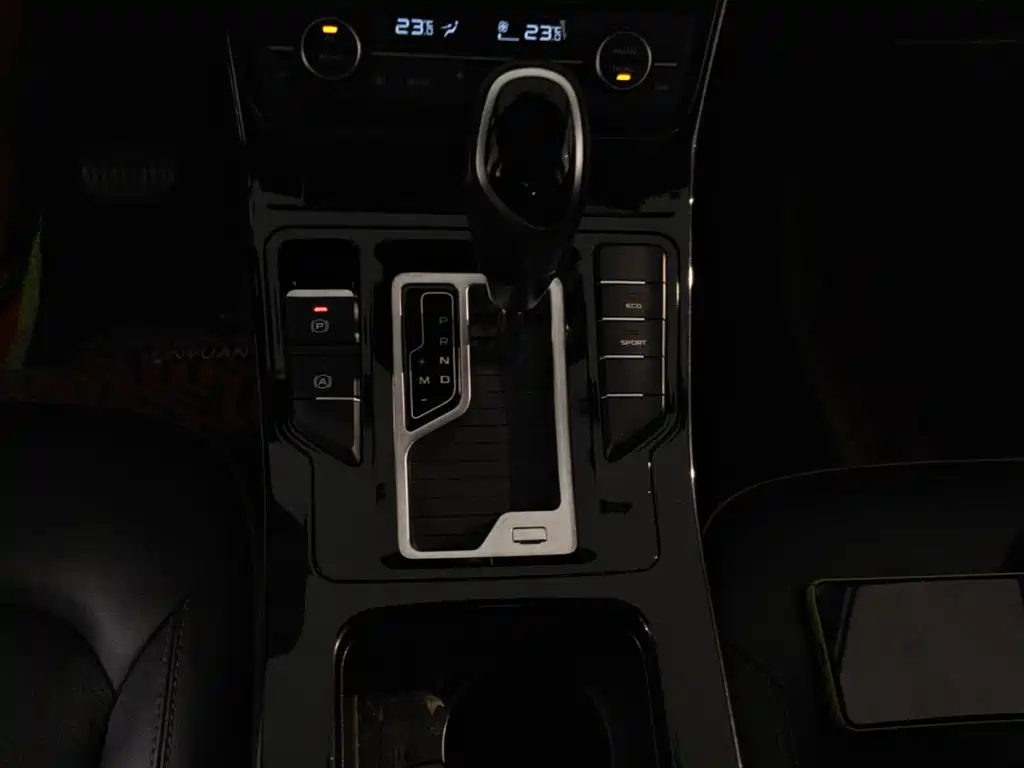 Geely Emgrand GL — миниатюра 14