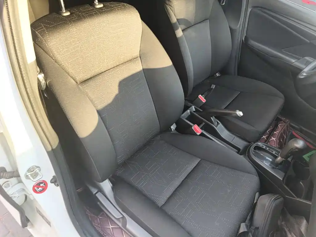 Honda Fit — миниатюра 25