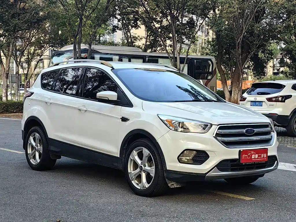 Ford Kuga — миниатюра 3