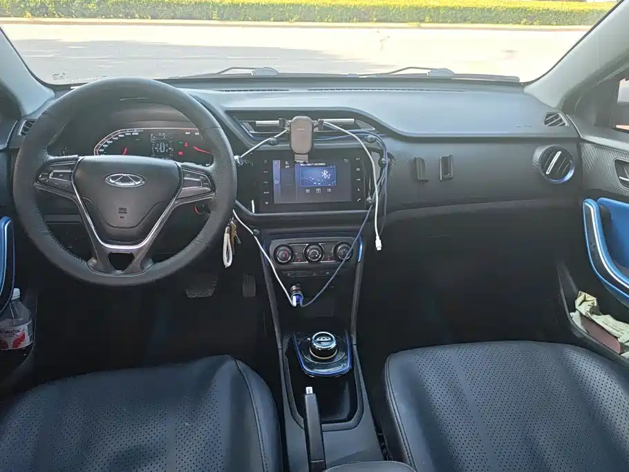 Chery New Energy Tiggo 3xe — миниатюра 12