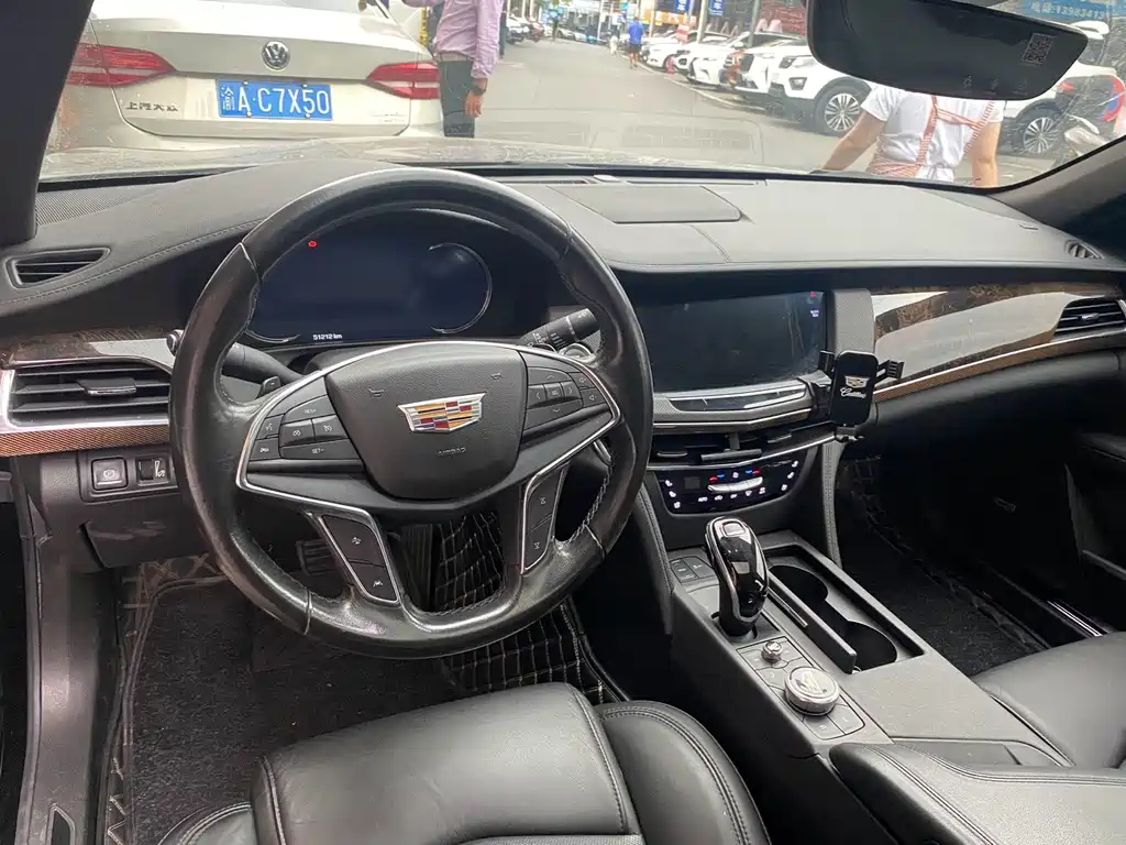 Cadillac CT6 — миниатюра 9