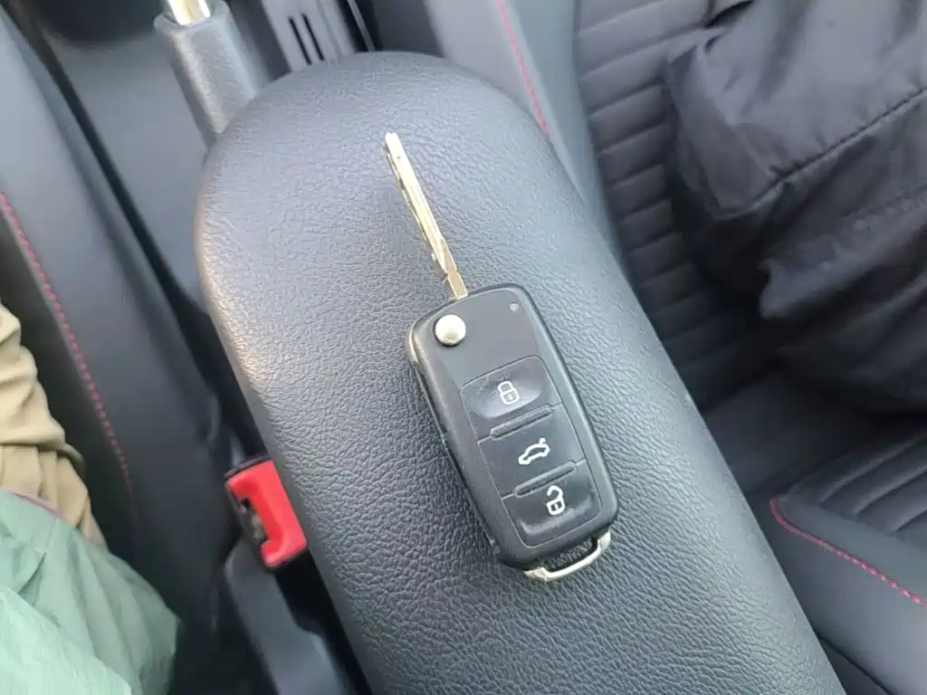 Skoda Rapid Spaceback — миниатюра 9