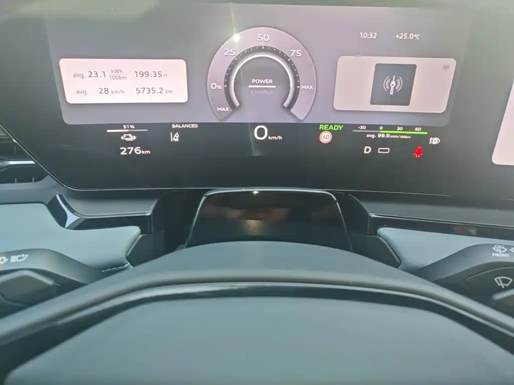 Audi Q6L e-tron — миниатюра 16