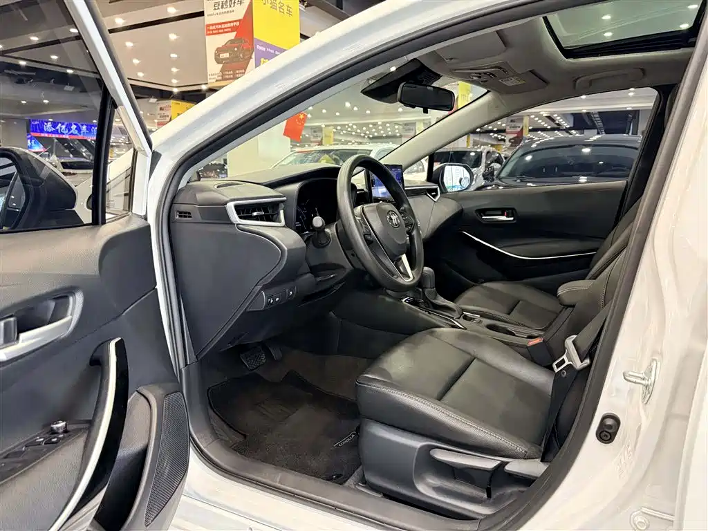 Toyota Corolla — миниатюра 4