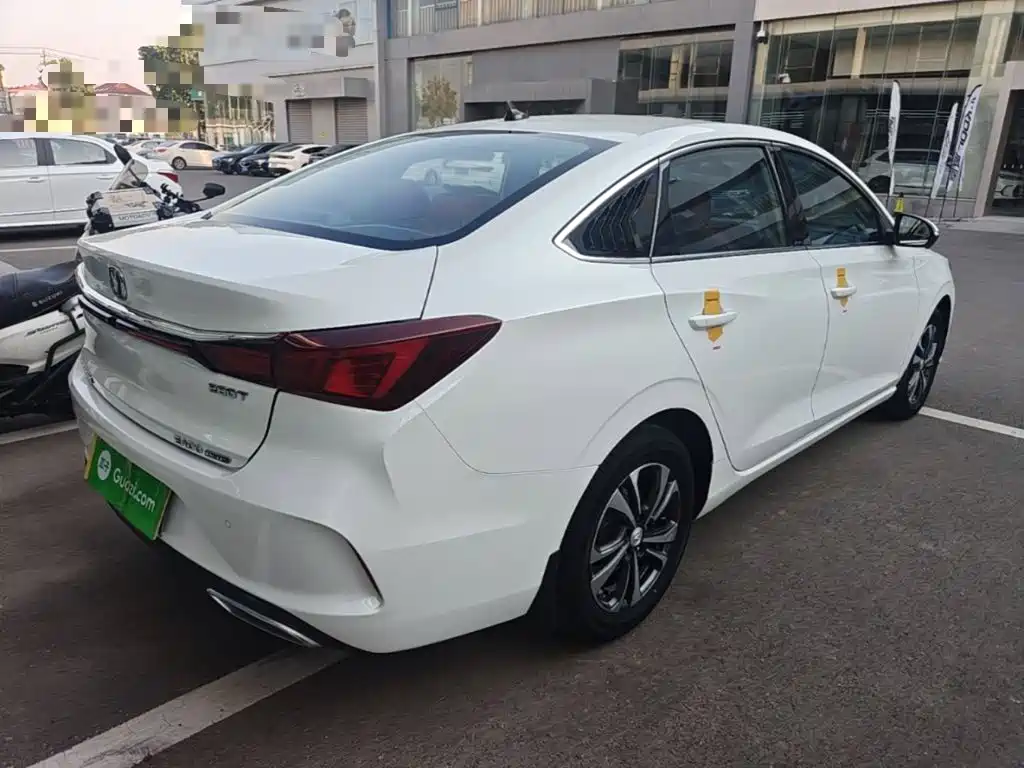 Changan Eado — миниатюра 7